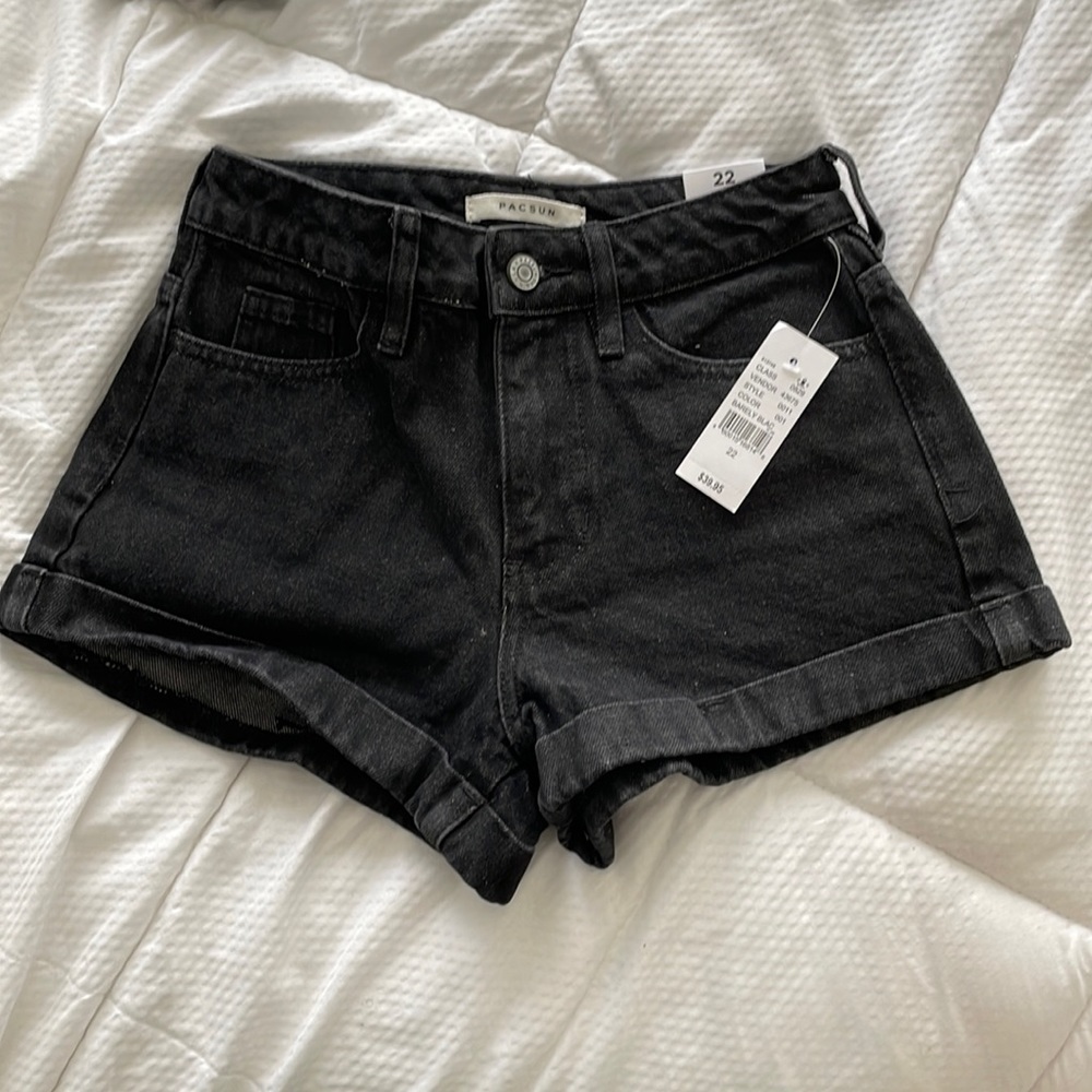 Pacsun black mom short - 22inch waste